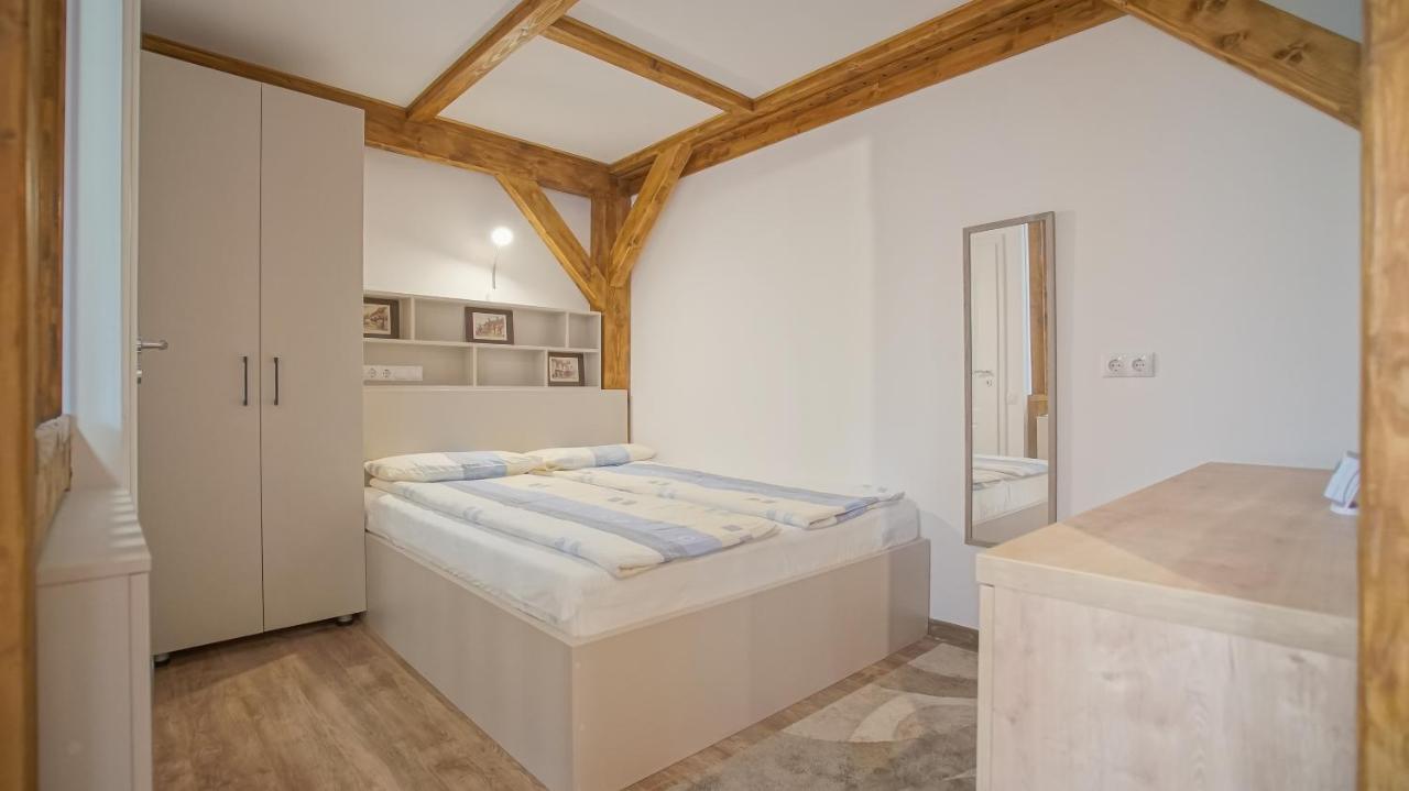 브라쇼브 Oldtown Refuge 아파트 외부 사진