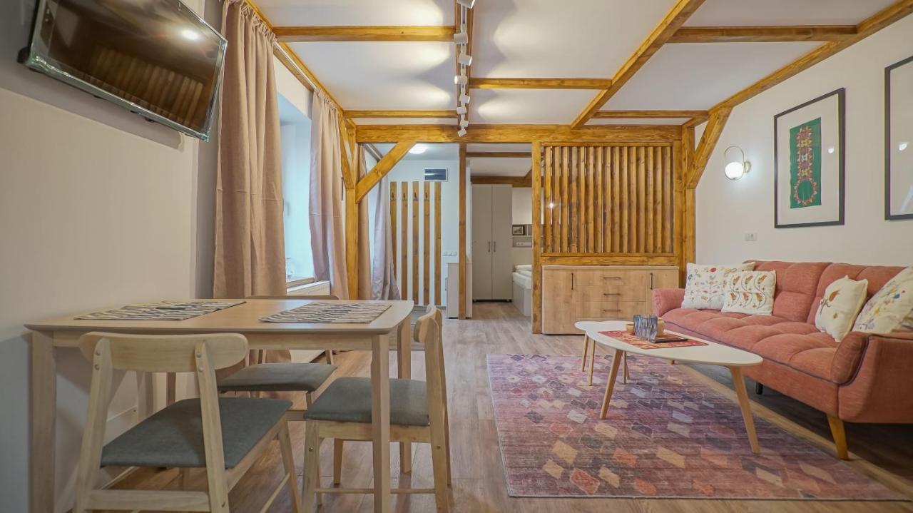브라쇼브 Oldtown Refuge 아파트 외부 사진