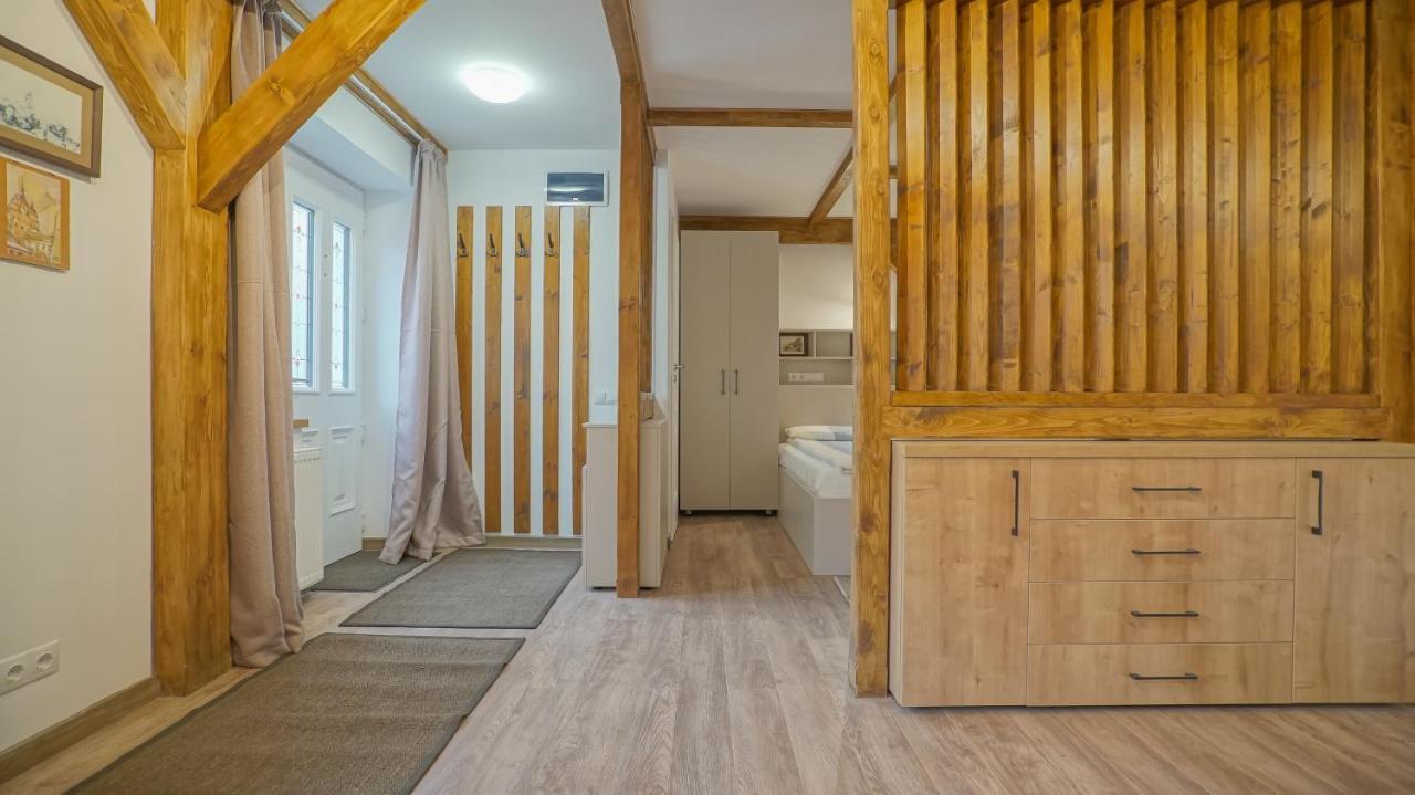 브라쇼브 Oldtown Refuge 아파트 외부 사진